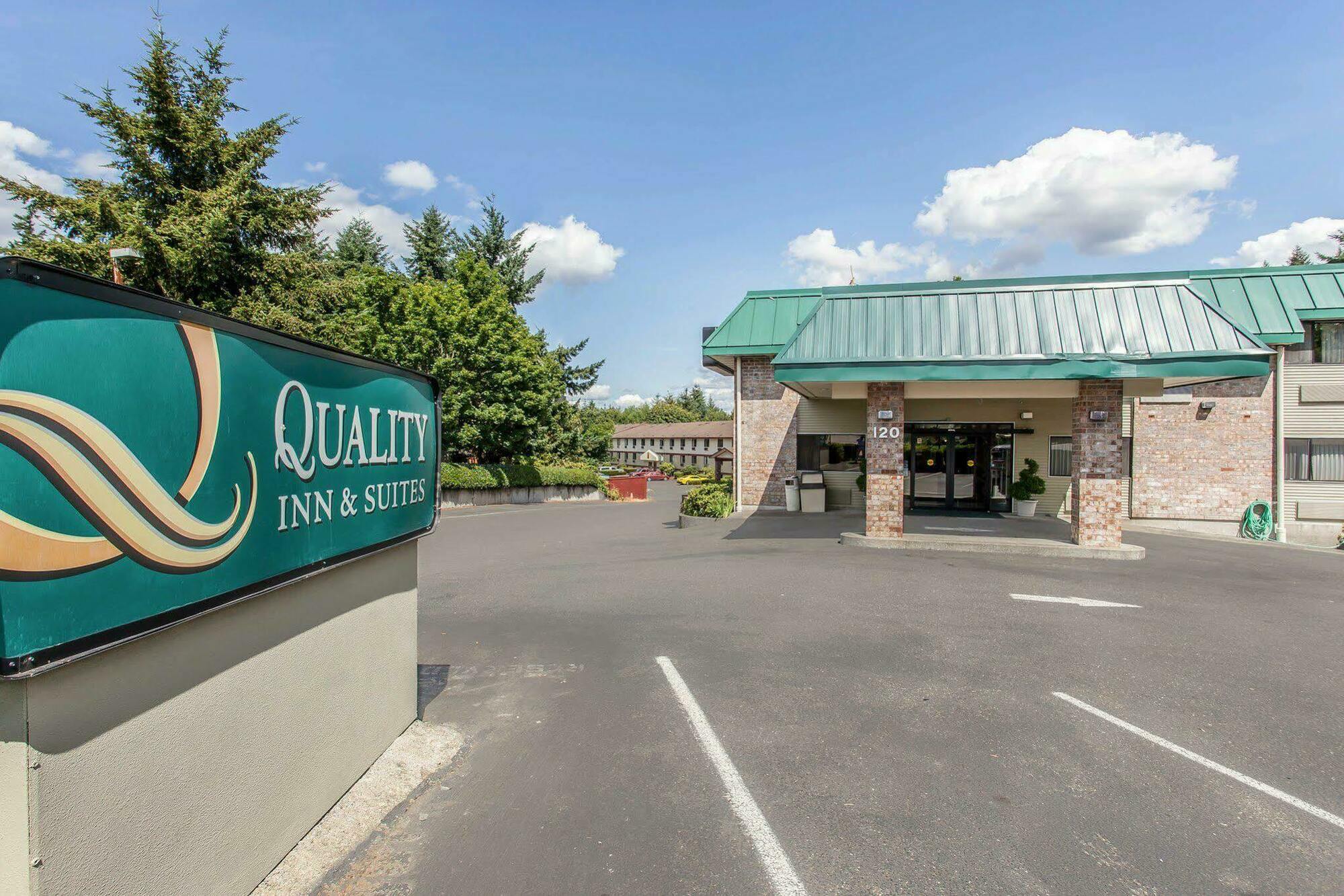 Quality Inn & Suites Lacey Olympia Εξωτερικό φωτογραφία